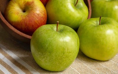 Porque é que se deve comer maçã com casca?